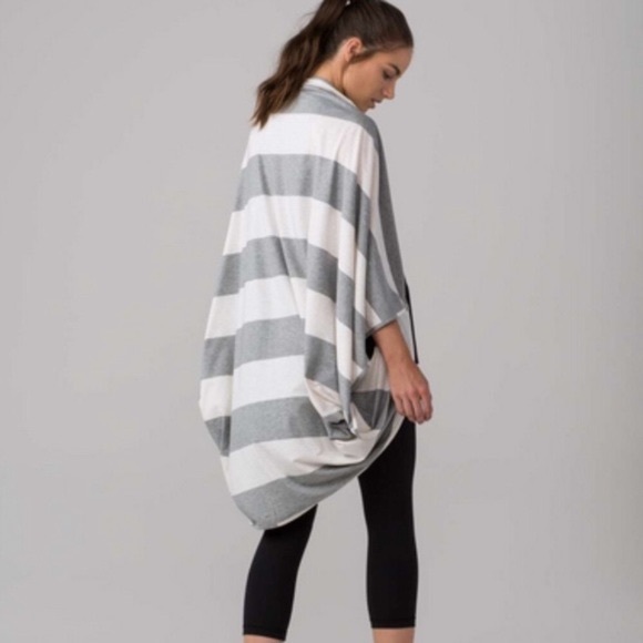 lululemon athletica Accessories - Lululemon Sage Scarf Wrap